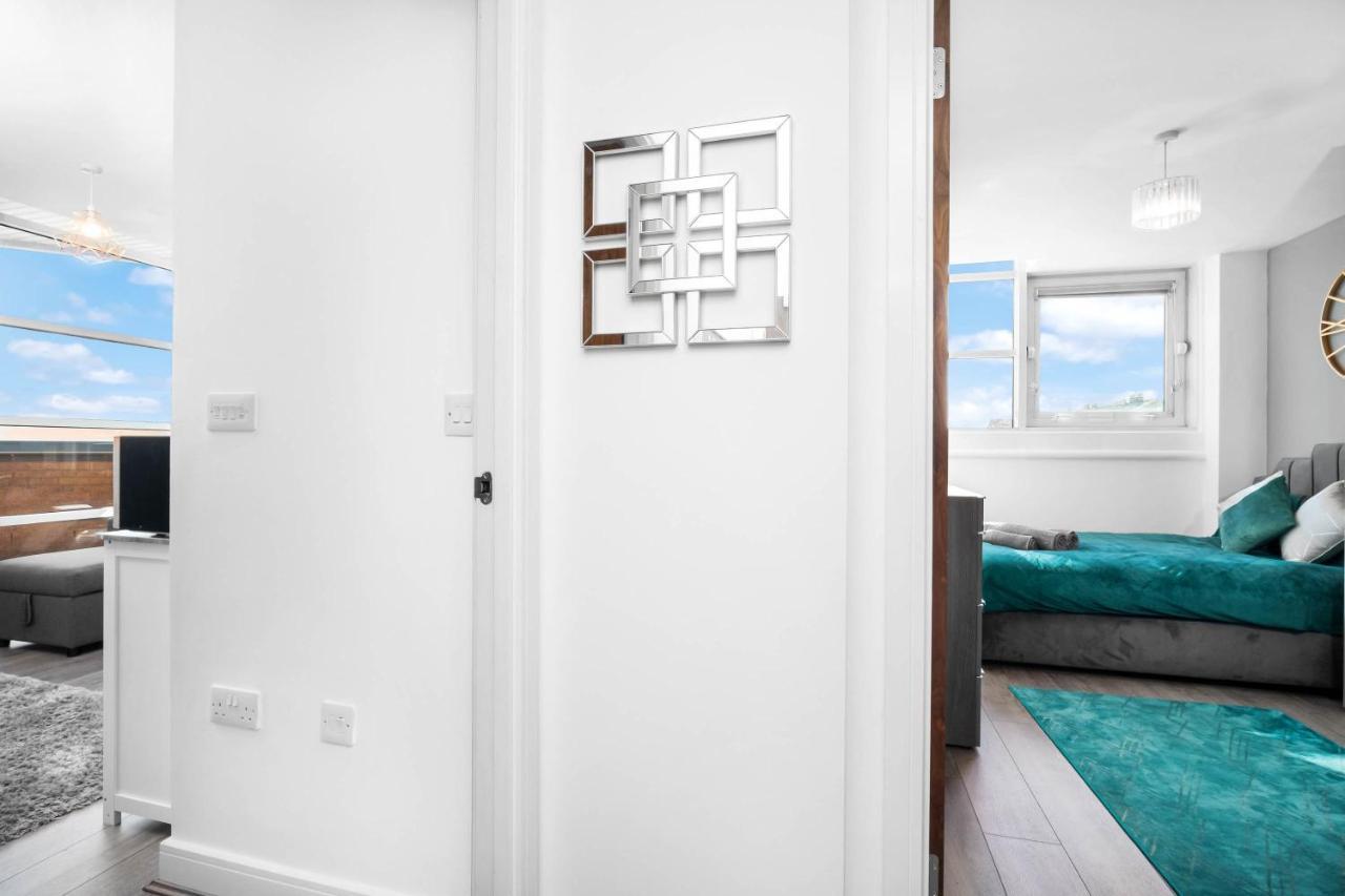 Luxury Stay With Scenic Views Brierley Hill Exteriör bild