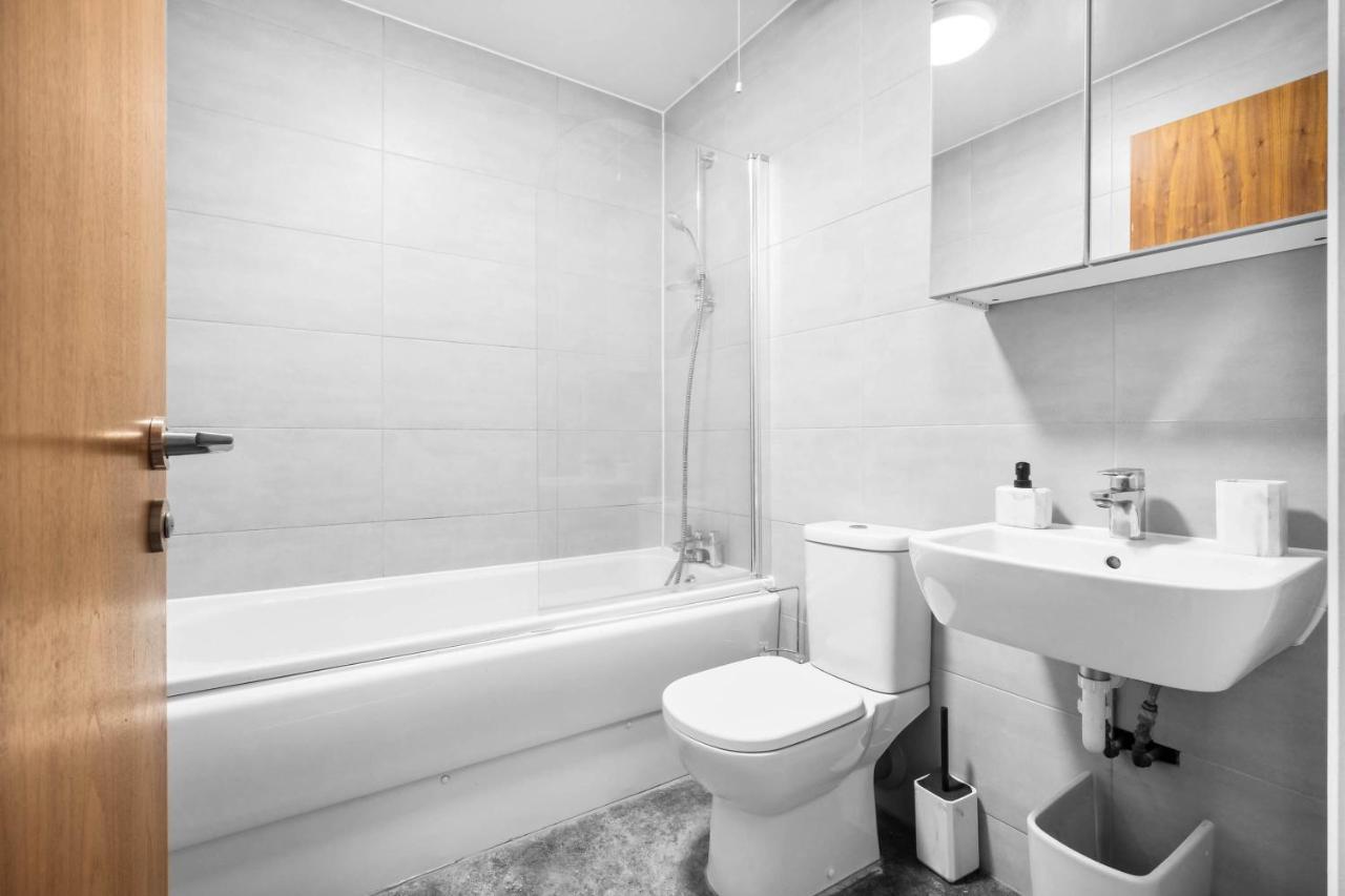 Luxury Stay With Scenic Views Brierley Hill Exteriör bild